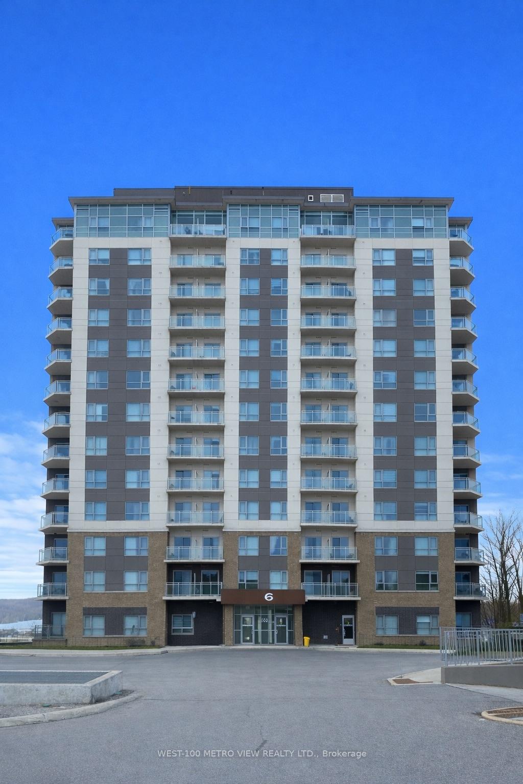 704 - 56 Lakeside Terrace, Barrie, ON, exterior