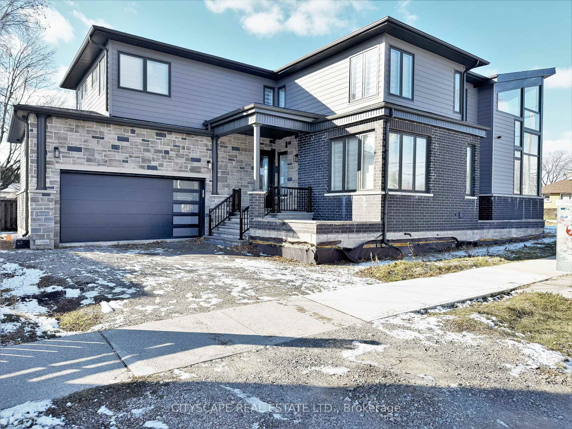 204 Mary Street, Oakville, ON, exterior