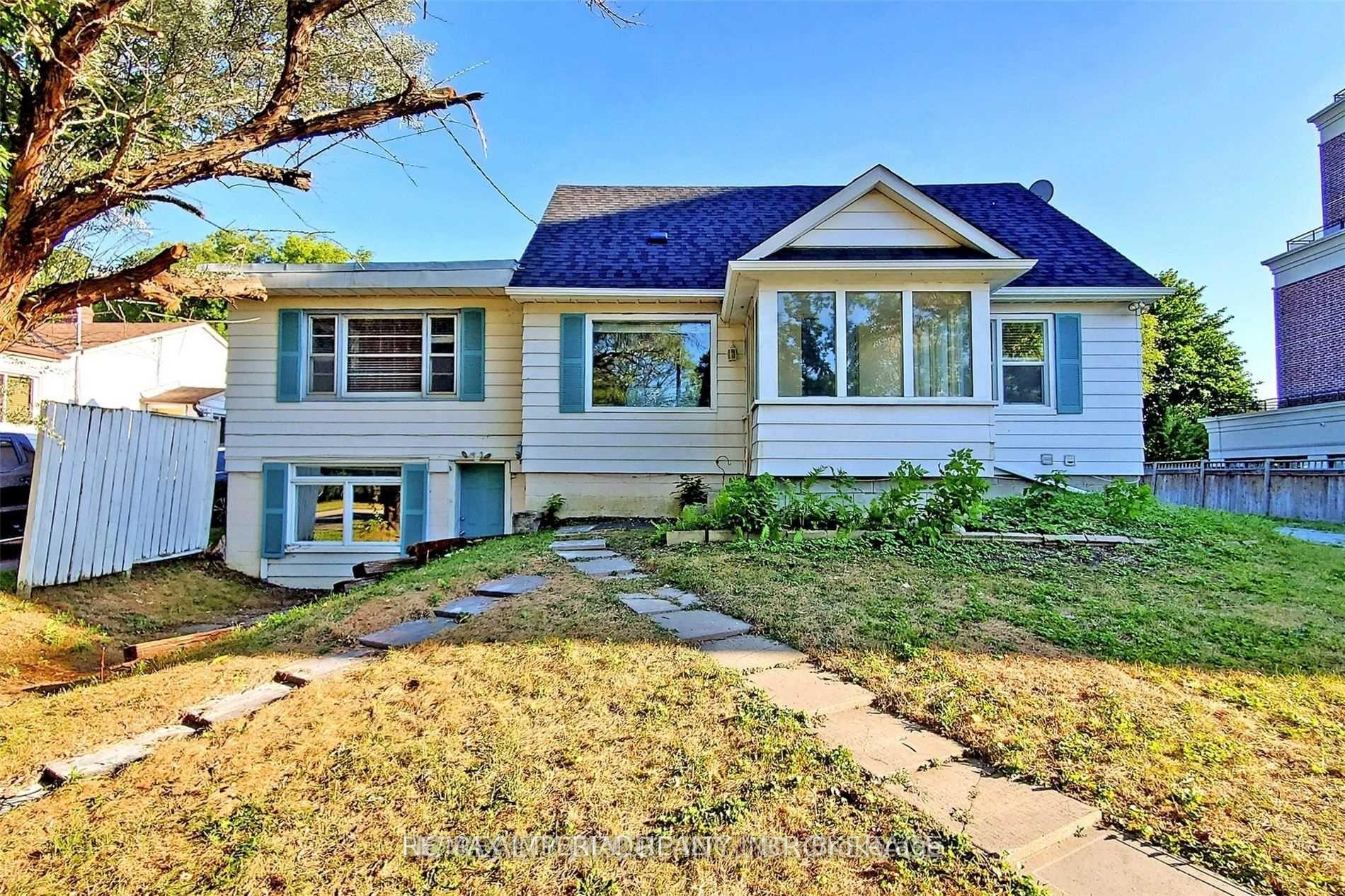 49 Sunset Beach Road, Richmond Hill, ON, exterior
