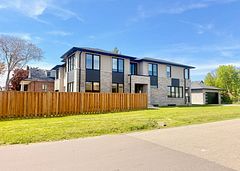 797 First Street, Mississauga, ON, exterior