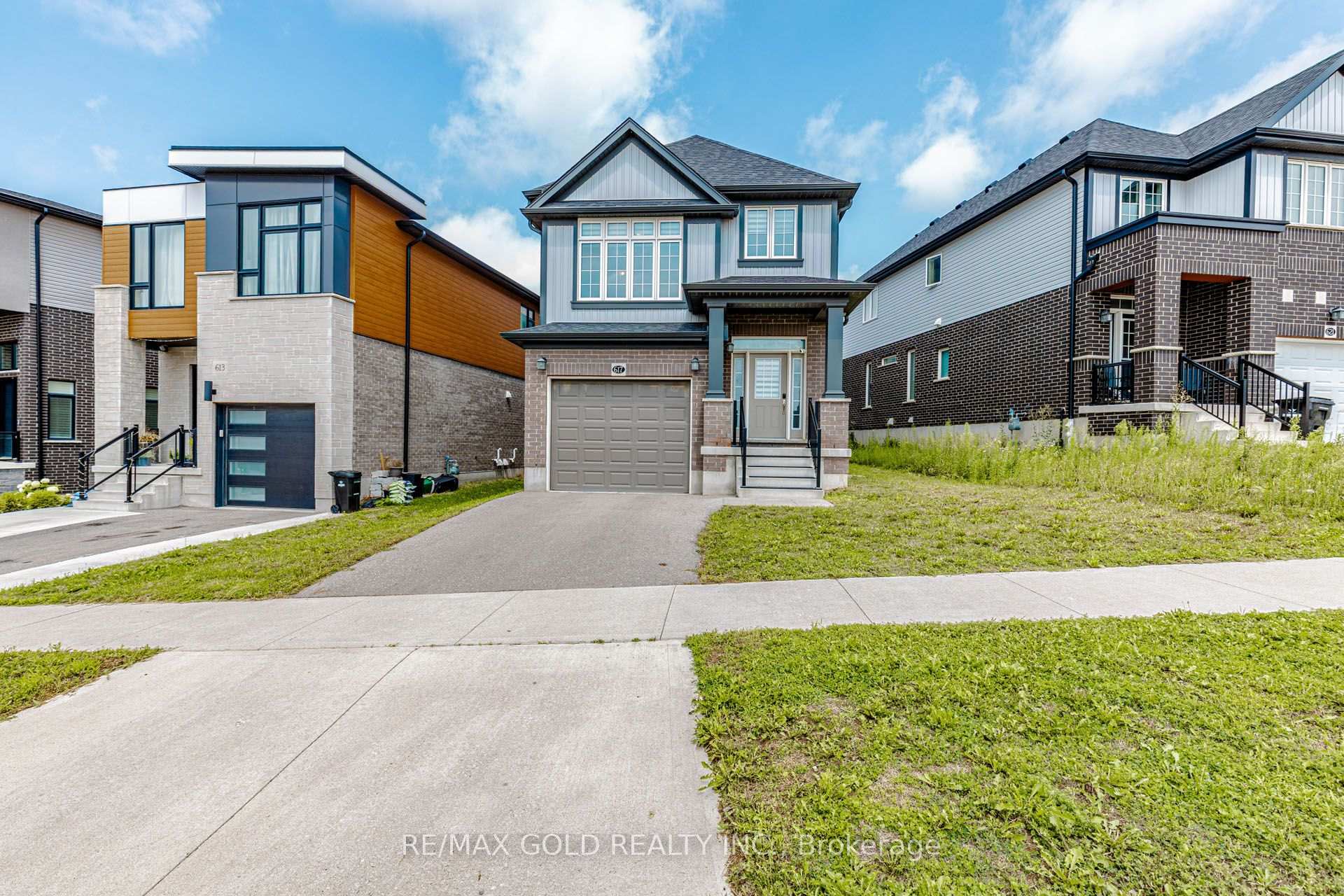 617 Benninger Drive, Kitchener, ON, exterior