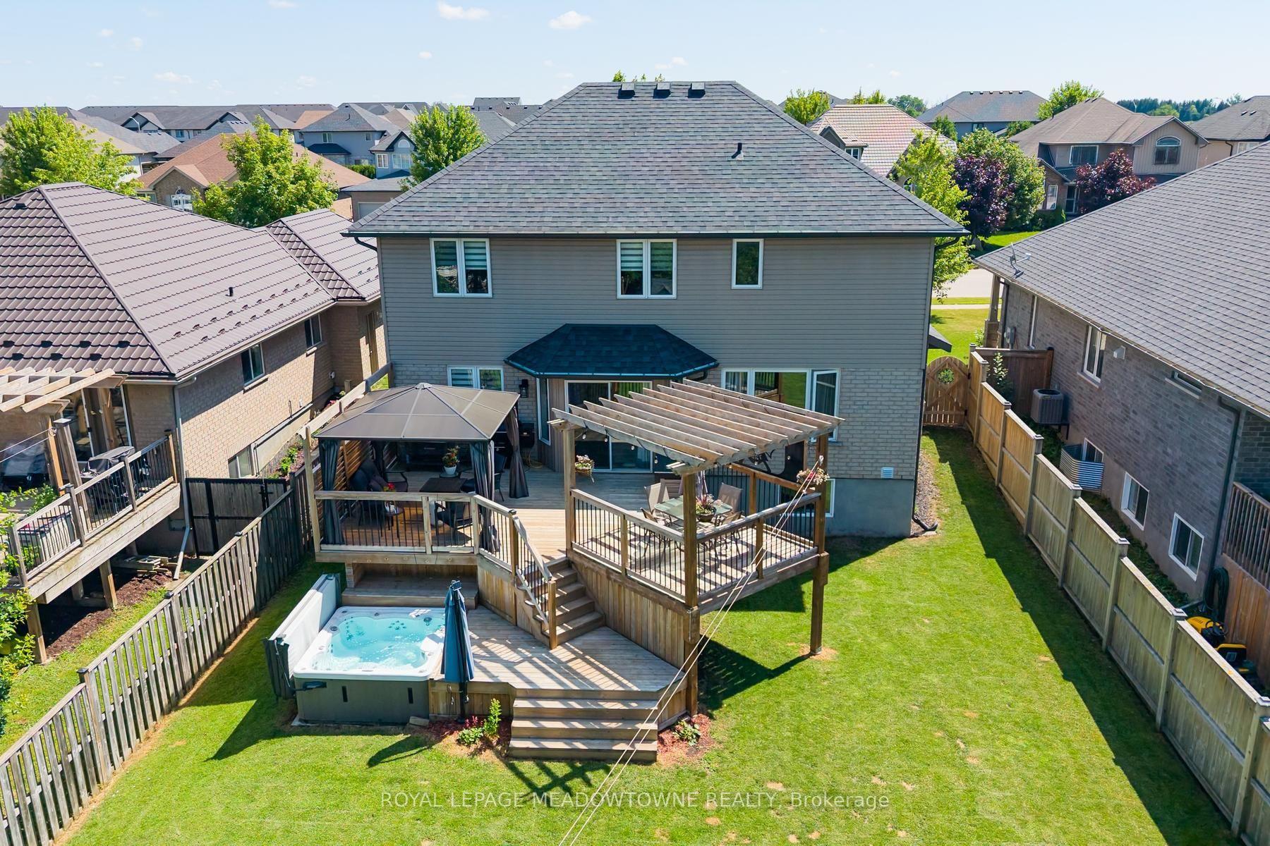 112 Schmidt Drive, Wellington North, ON, exterior