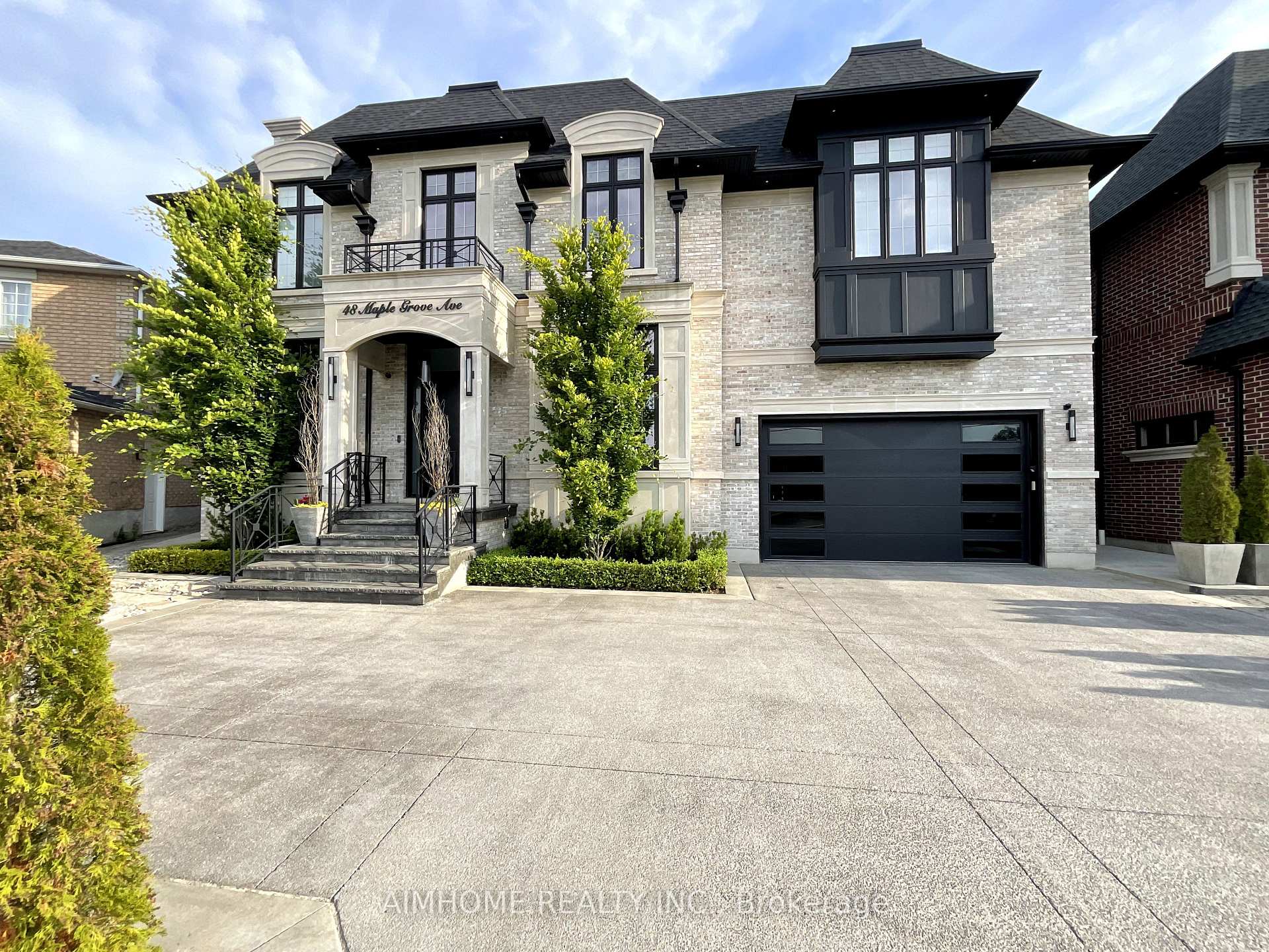 48 Maple Grove Avenue N, Richmond Hill, ON, exterior