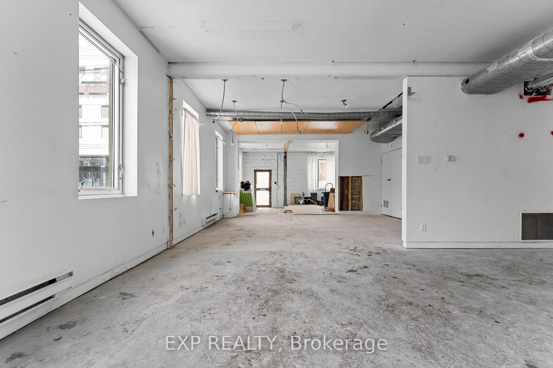 1558 Queen Street E, Toronto E01, ON, exterior
