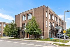 1 Lochlin Street, Vaughan, ON, exterior