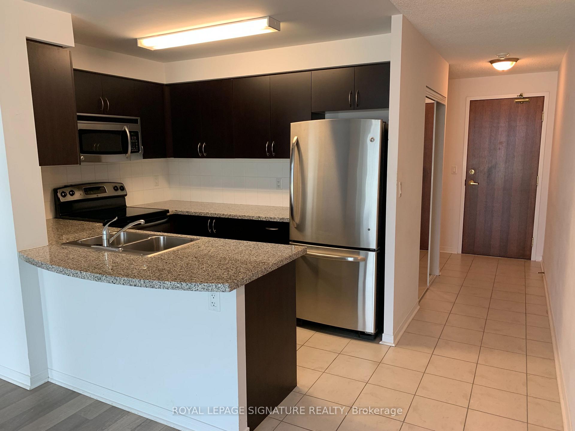 1511 - 4900 Glen Erin Drive, Mississauga, ON, exterior