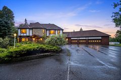 1515 Hawkswood Drive, Selwyn, ON, exterior