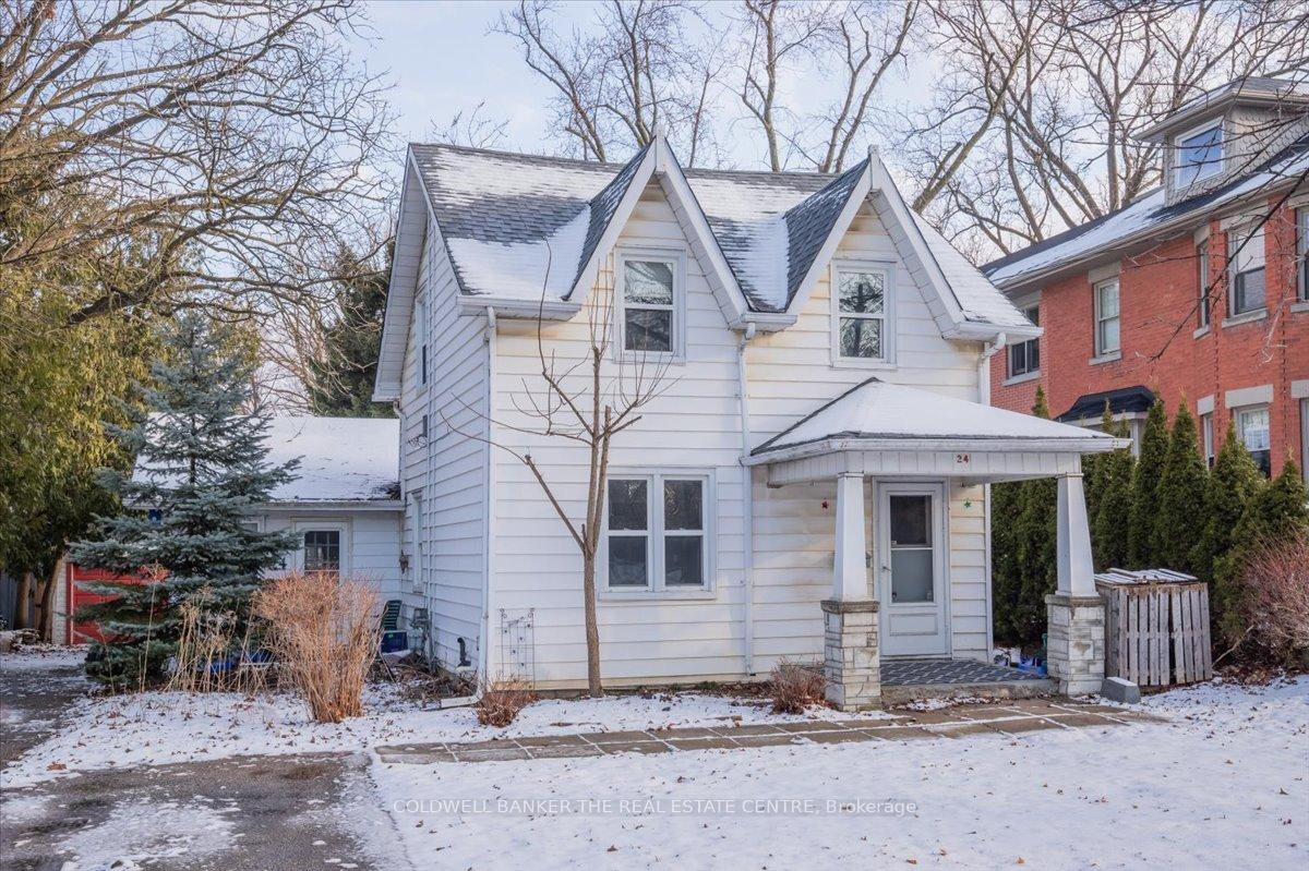 24 Maple Street, Aurora, ON, exterior