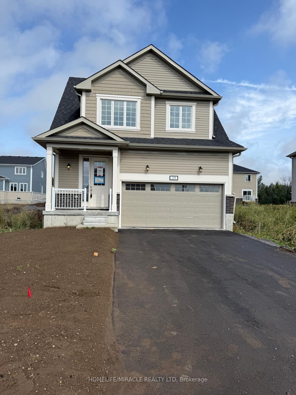 35 Royal Oak Crescent, Loyalist, ON, exterior