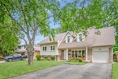 285 Surrey Drive, Oakville, ON, exterior