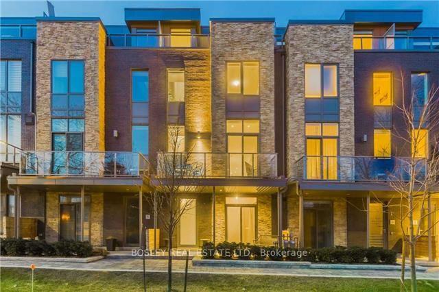 7 Godfrey's Lane, Mississauga, ON, exterior