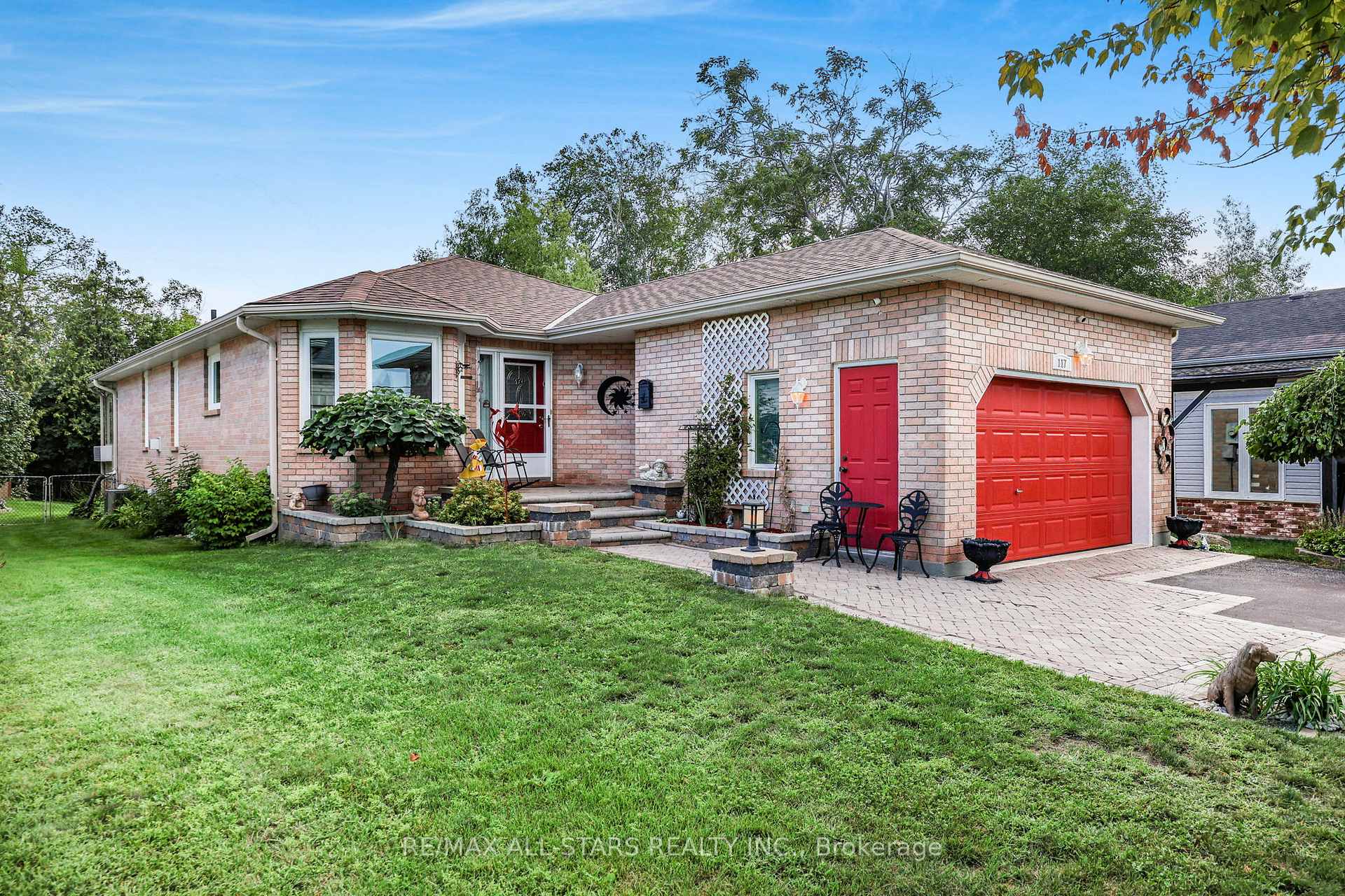 117 Riverglen Drive, Georgina, ON, exterior