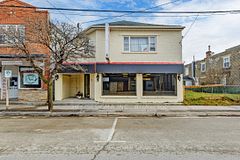 111 High Street, Georgina, ON, exterior