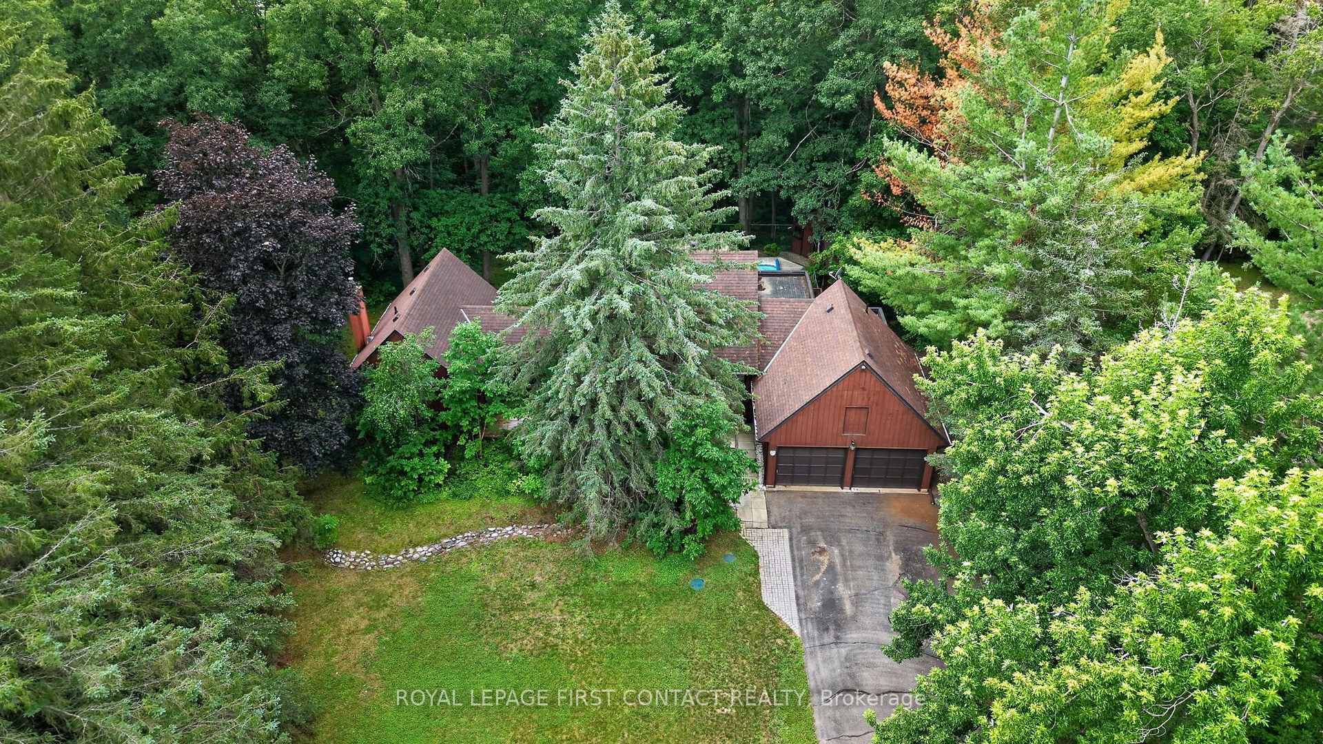 29 Doran Road, Springwater, ON, exterior