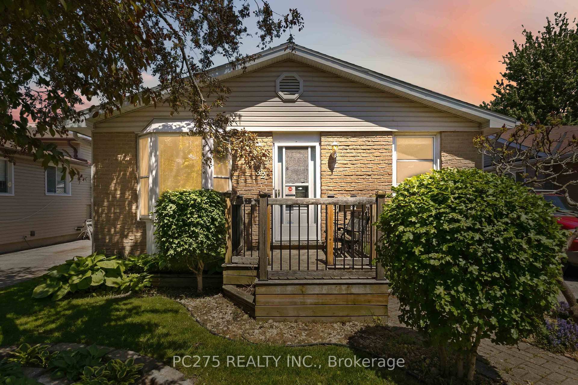 82 Muriel Crescent, London South, ON, exterior