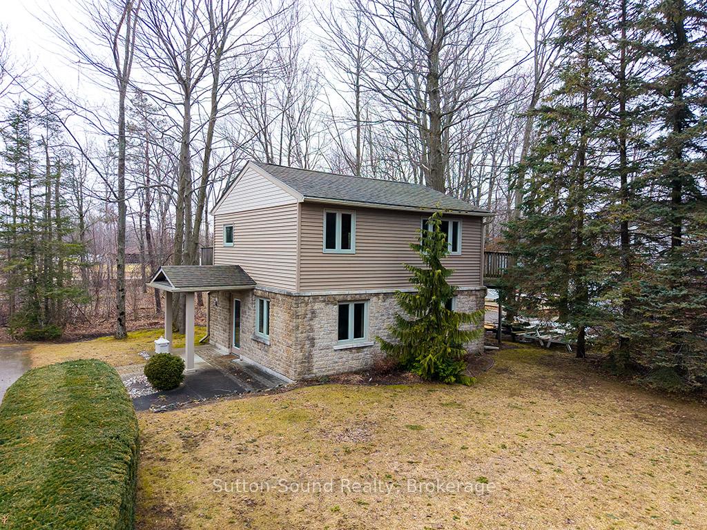 660 Main Street, South Bruce Peninsula, ON, exterior