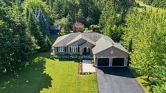 19 Eder Trail, Springwater, ON, exterior