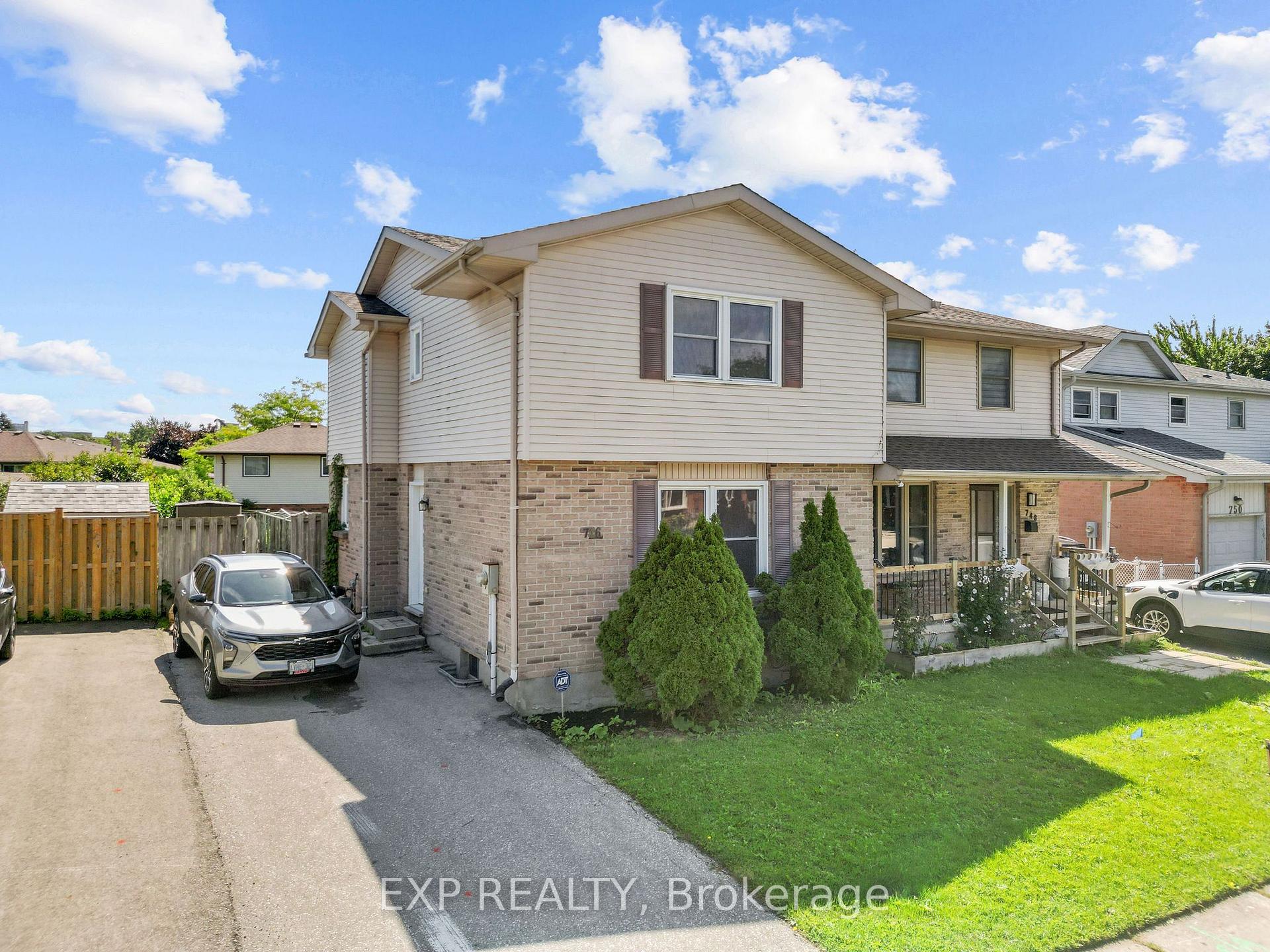 746 Homeview Road, London South, ON, exterior
