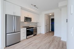 813 - 335 Wheat Boom Drive, Oakville, ON, exterior