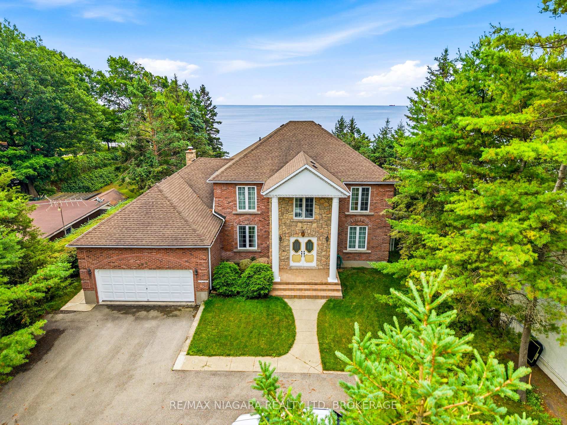 599 Lakeshore Road E, Port Colborne, ON, exterior