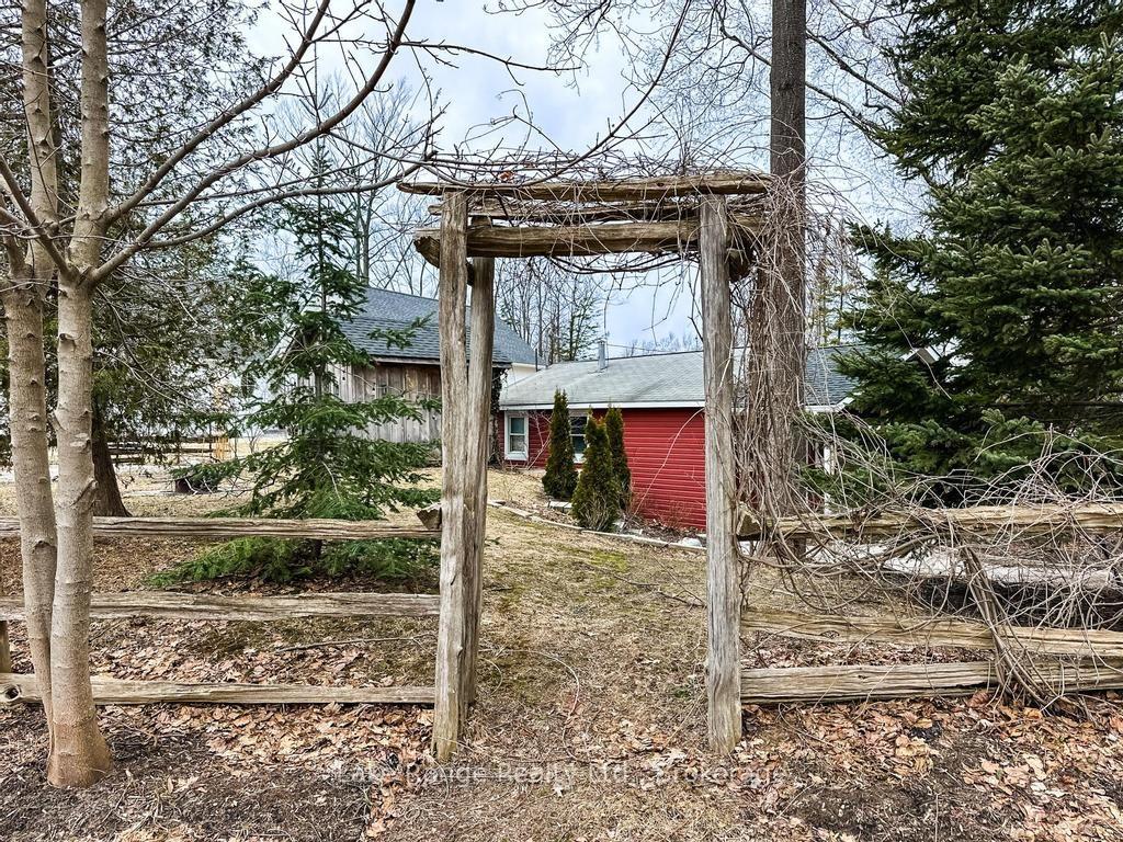 8 Cherokee Lane E, Ashfield-Colborne-Wawanosh, ON, exterior