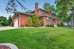 542 RANKIN Crescent, Kingston, ON, exterior