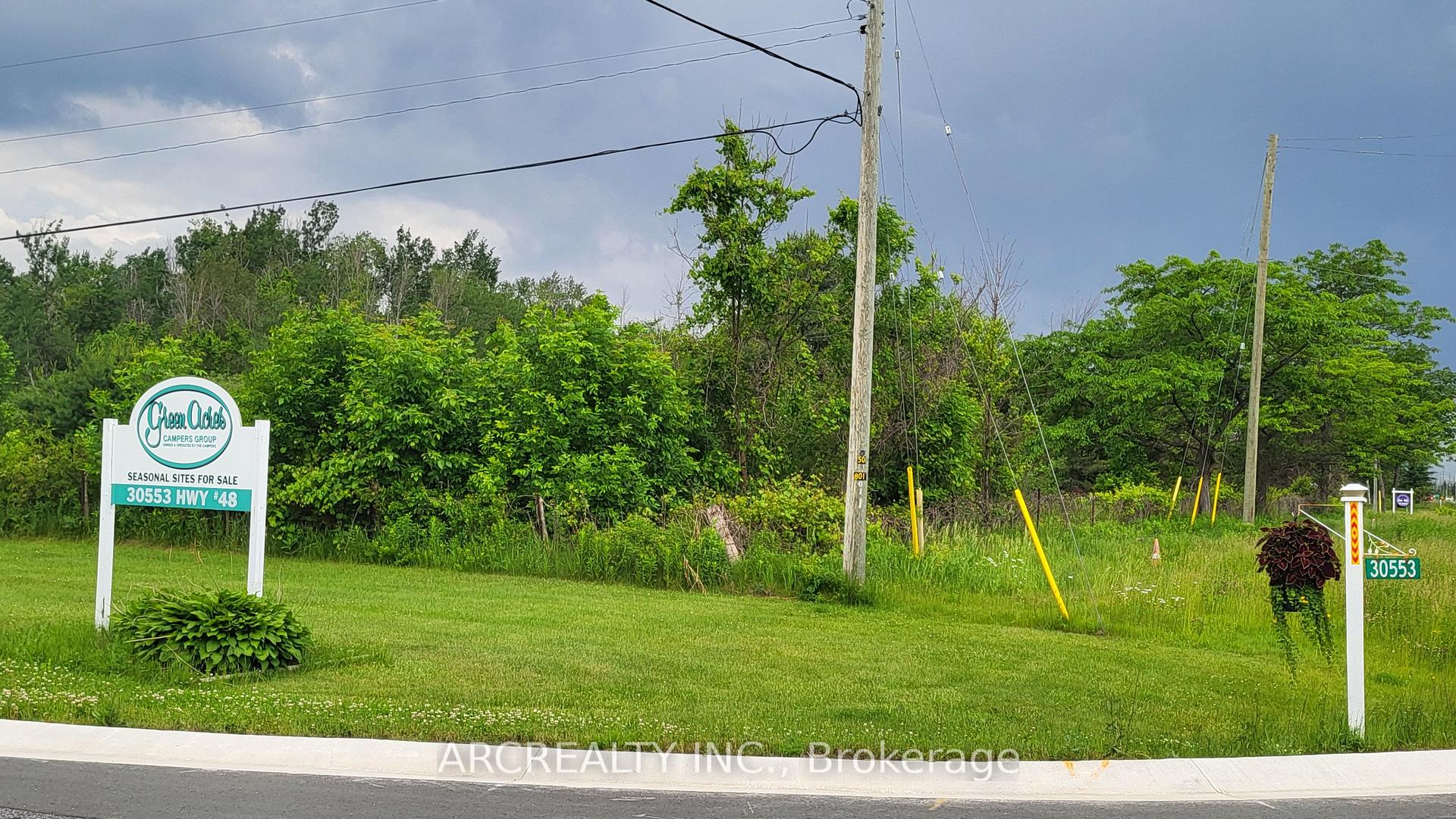 16 Chickadee Court, Georgina, ON, exterior