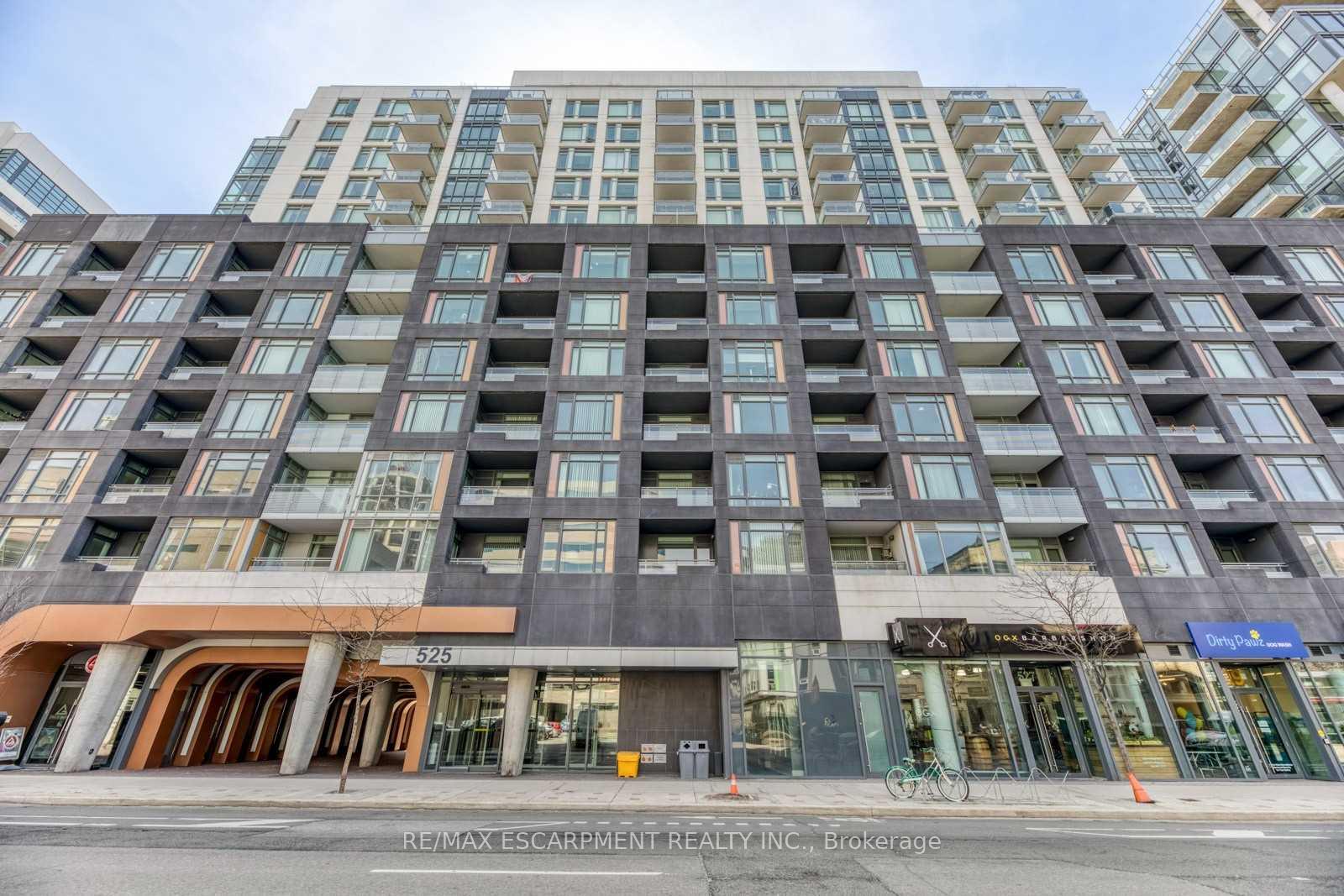 Lph32 - 525 Adelaide Street W, Toronto C01, ON, exterior