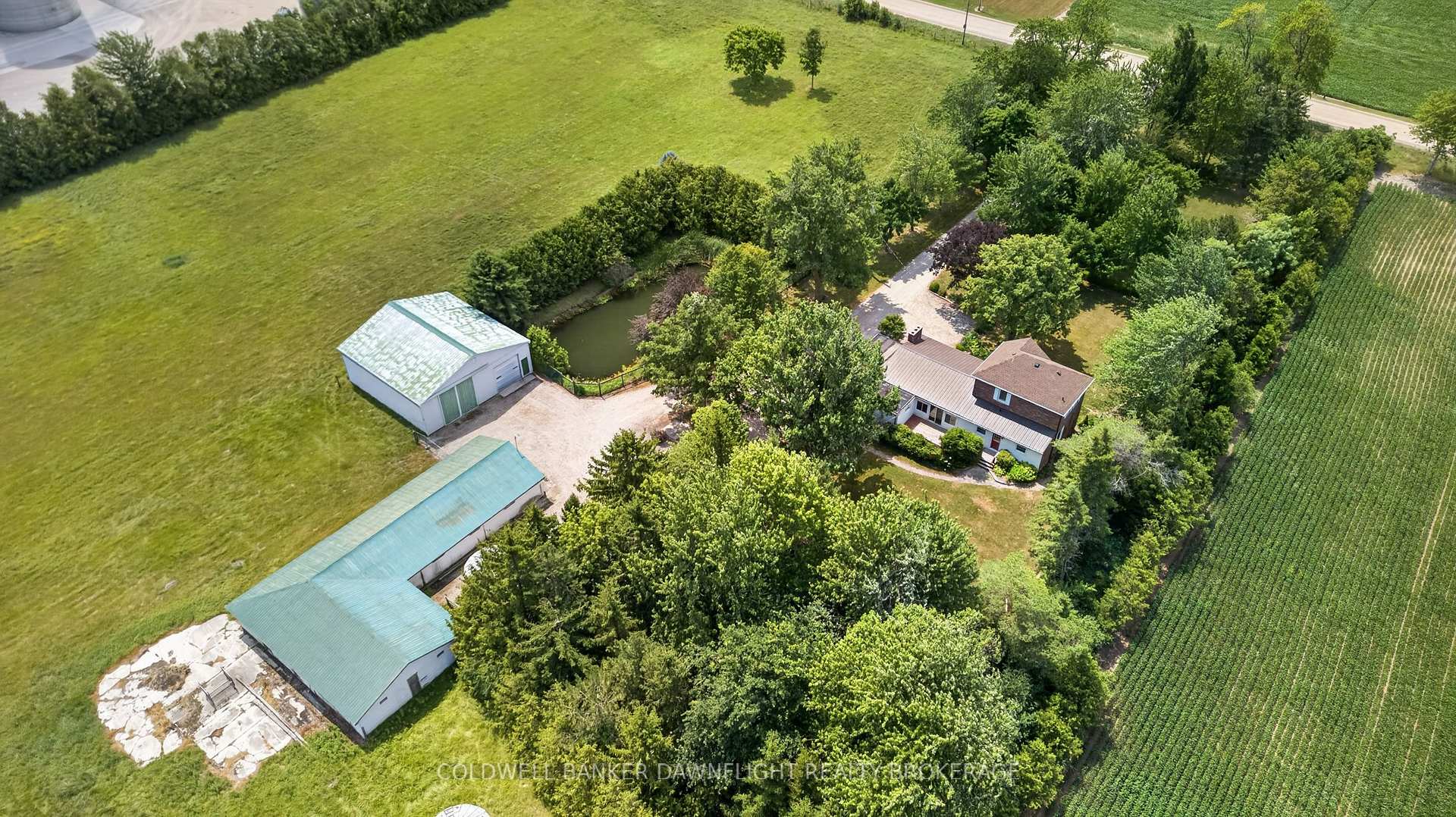 33990 Roman Line, Lucan Biddulph, ON, exterior