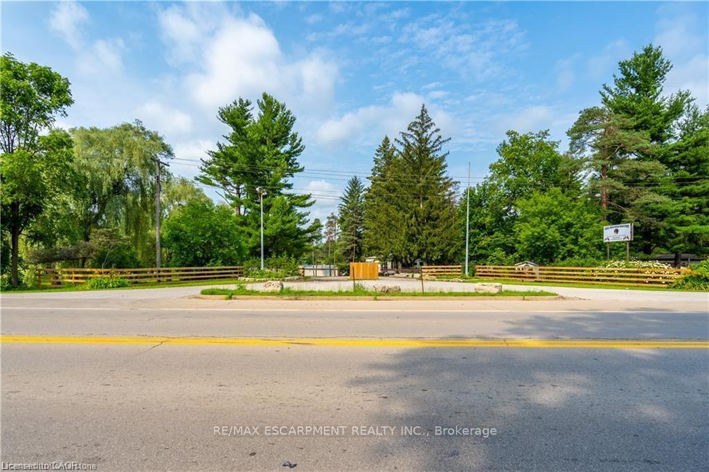 976 HWY 52 N/A, Hamilton, ON, exterior