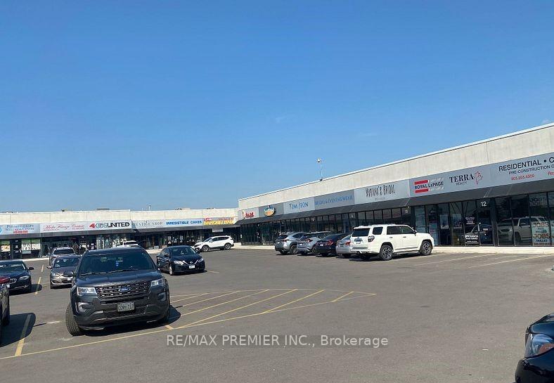 205 - 4040 Steeles Avenue W, Vaughan, ON, exterior