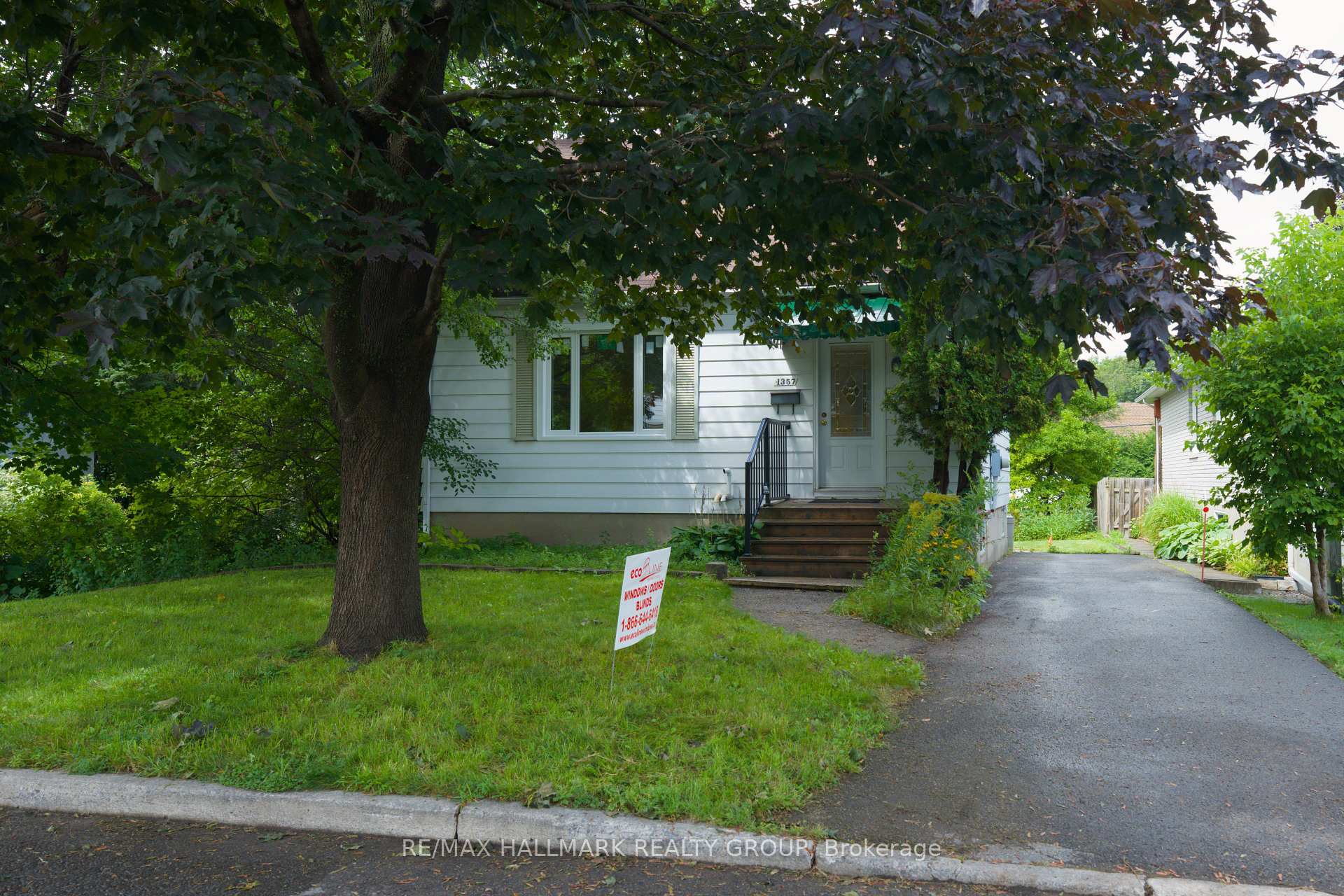 1357 Raven Avenue, Carlington - Central Park, ON, exterior