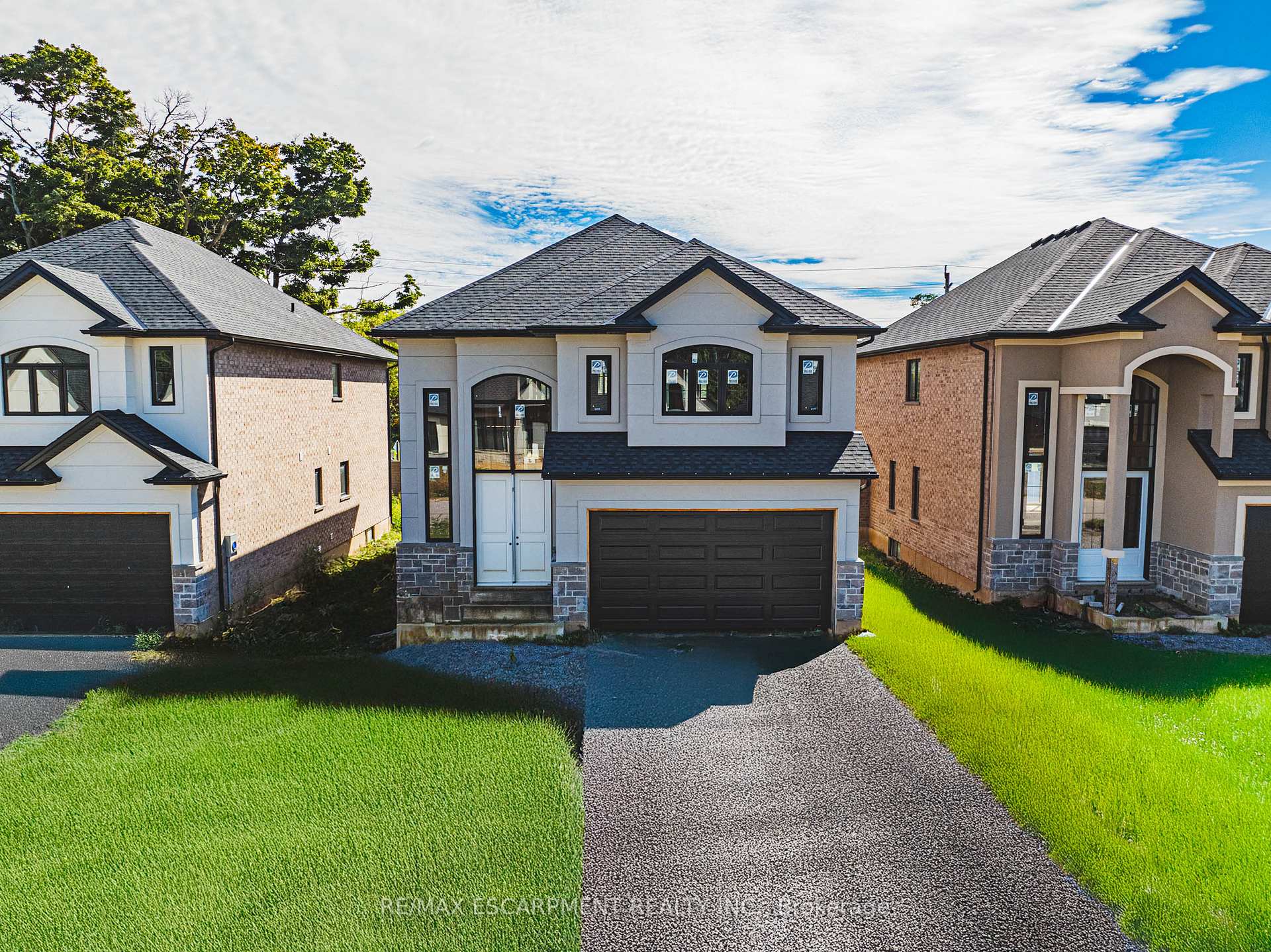 40 CESAR Place, Hamilton, ON, exterior