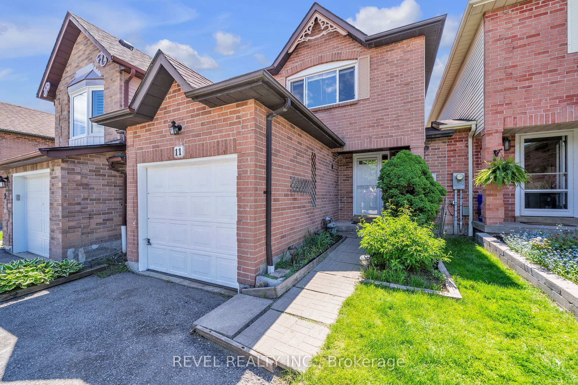 11 Carr Drive, Ajax, ON, exterior