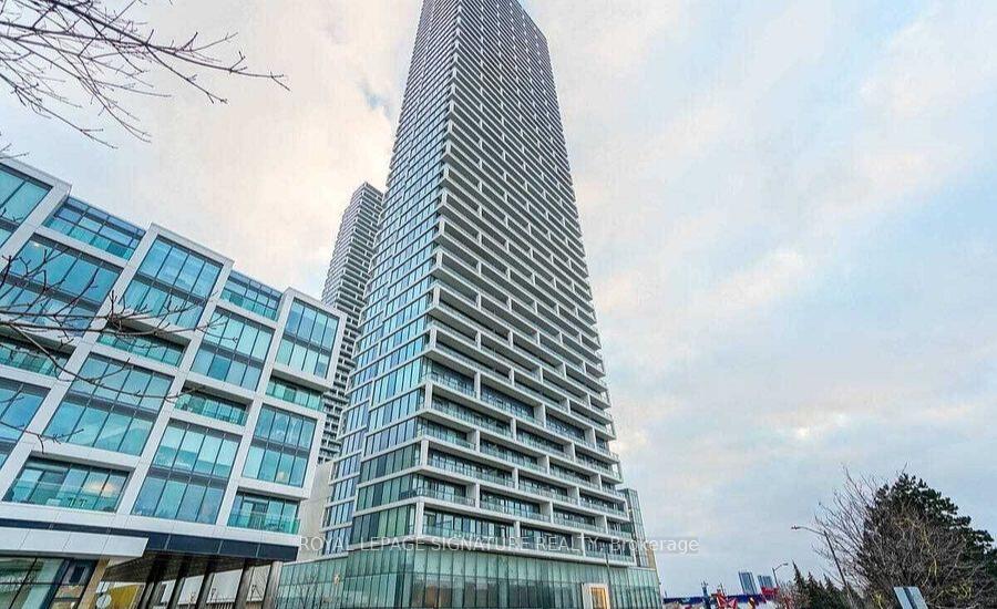 5301 - 898 Portage Parkway, Vaughan, ON, exterior