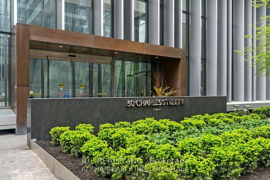 4307 - 50 Charles St East Street, Toronto C08, ON, exterior