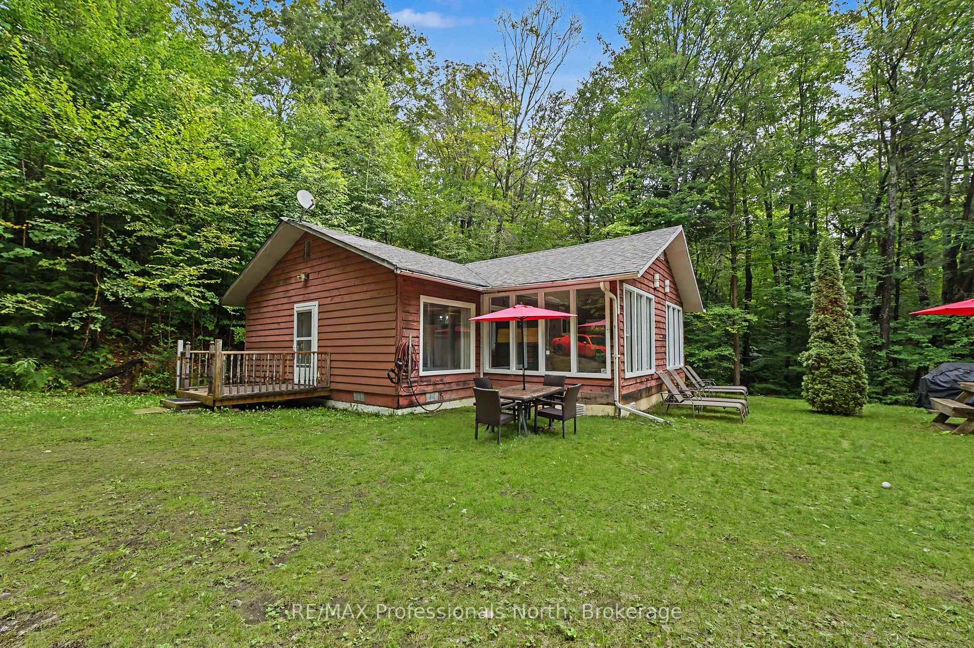 1363 Ross Lake Road, Dysart et al, ON, exterior
