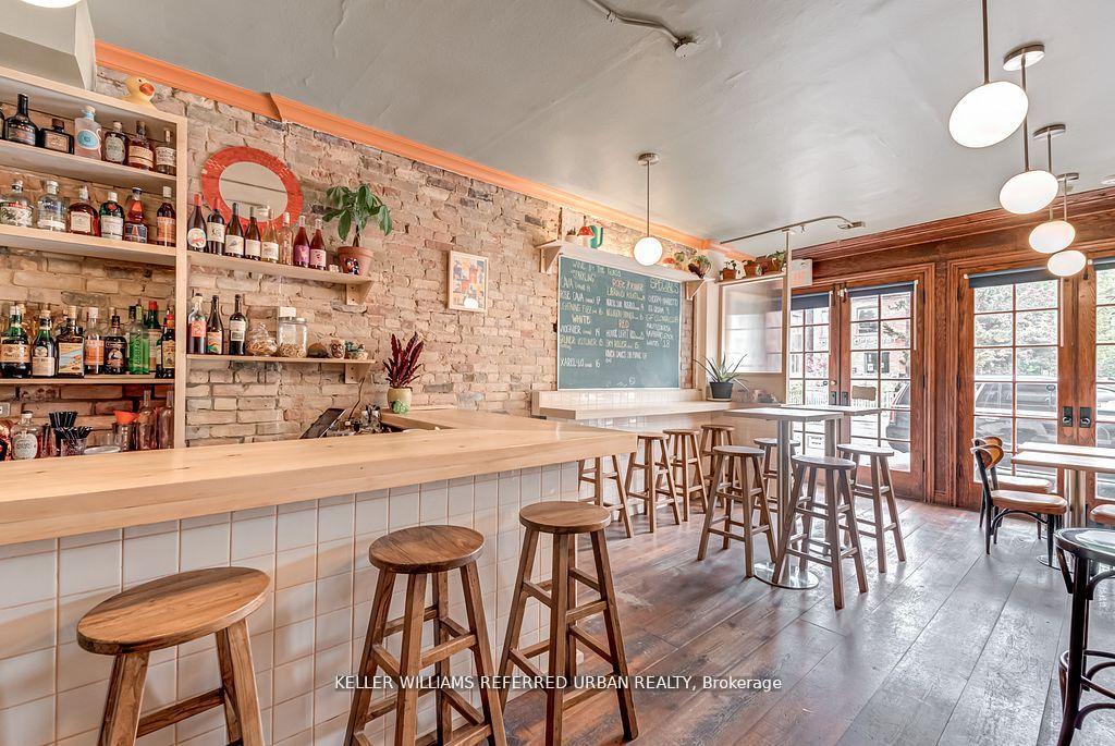 1118 Queen Street E, Toronto E01, ON, exterior