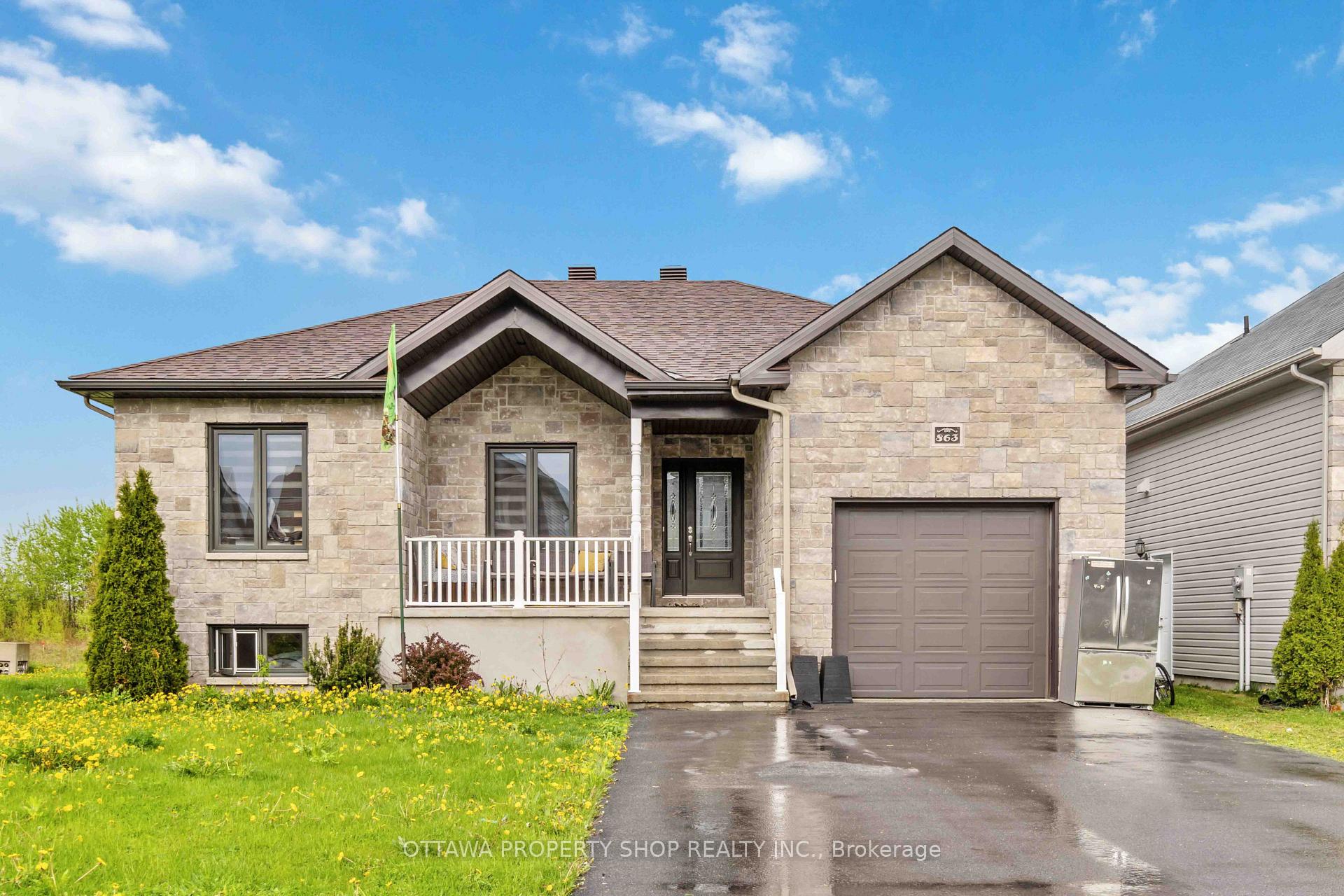 863 Oceane Street, The Nation, ON, exterior