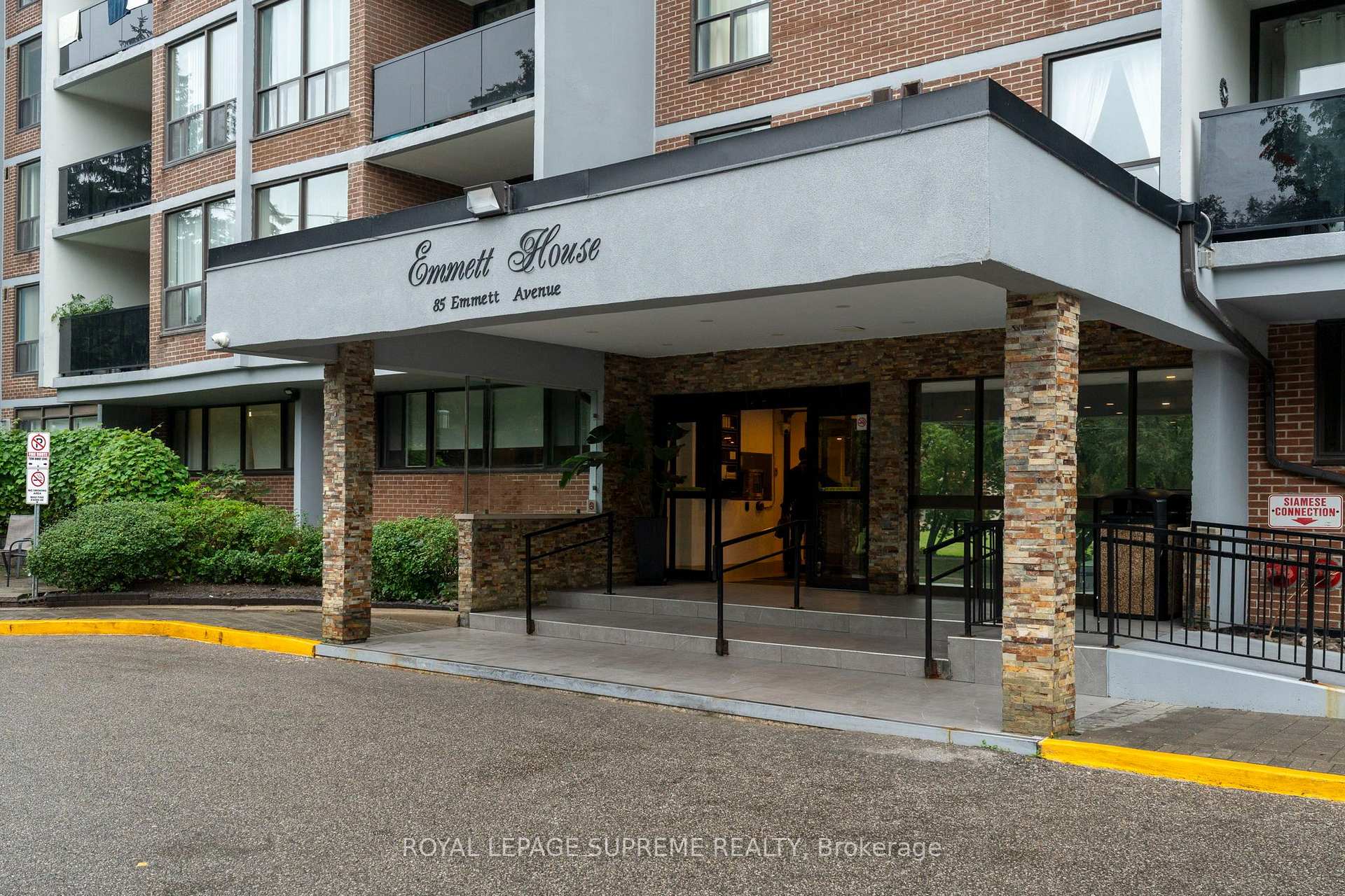2409 - 85 Emmett Avenue, Toronto W04, ON, exterior