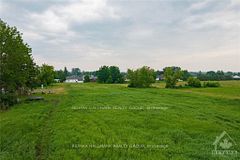 1 - 3748 CHAMPLAIN Street, Clarence-Rockland, ON, exterior