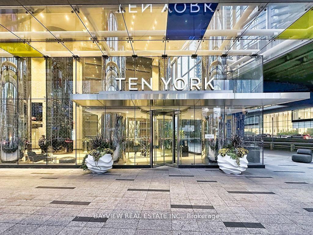 4110 - 10 York Street, Toronto C01, ON, exterior