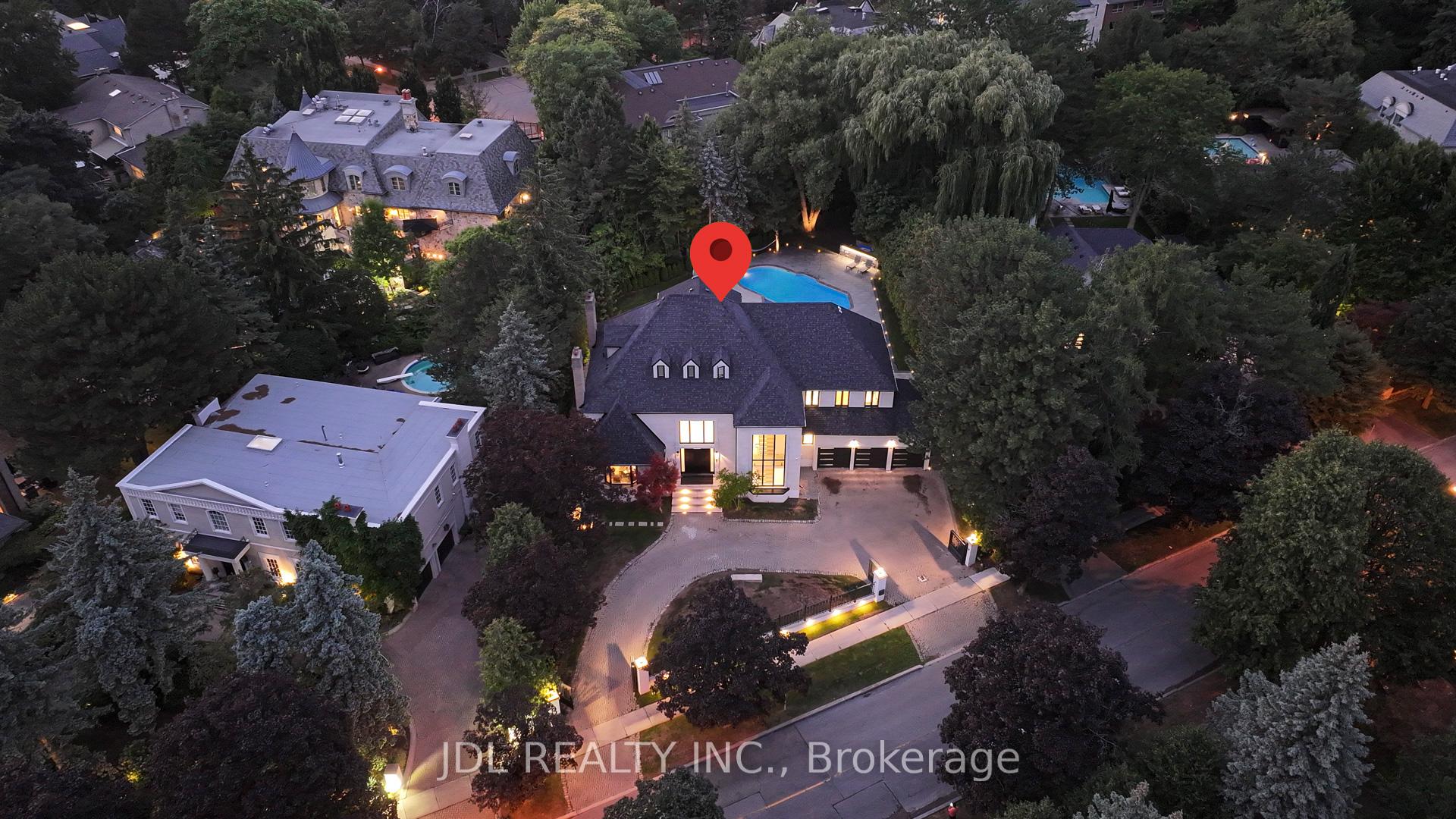 19 Fifeshire Road, Toronto C12, ON, exterior