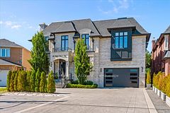 48 Maple Grove Avenue N, Richmond Hill, ON, exterior
