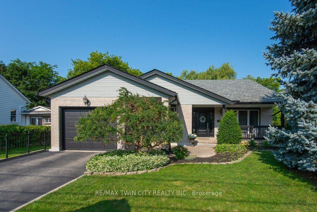 108 Queensway Drive, Woolwich, ON, exterior