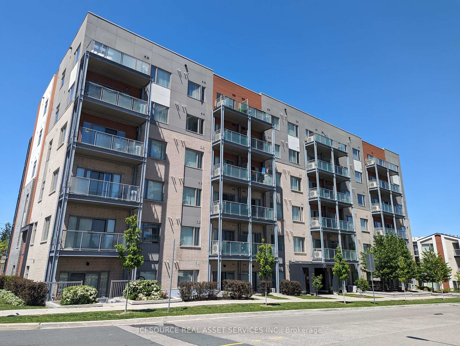 209 - 20 Orchid Place Drive, Toronto E11, ON, exterior