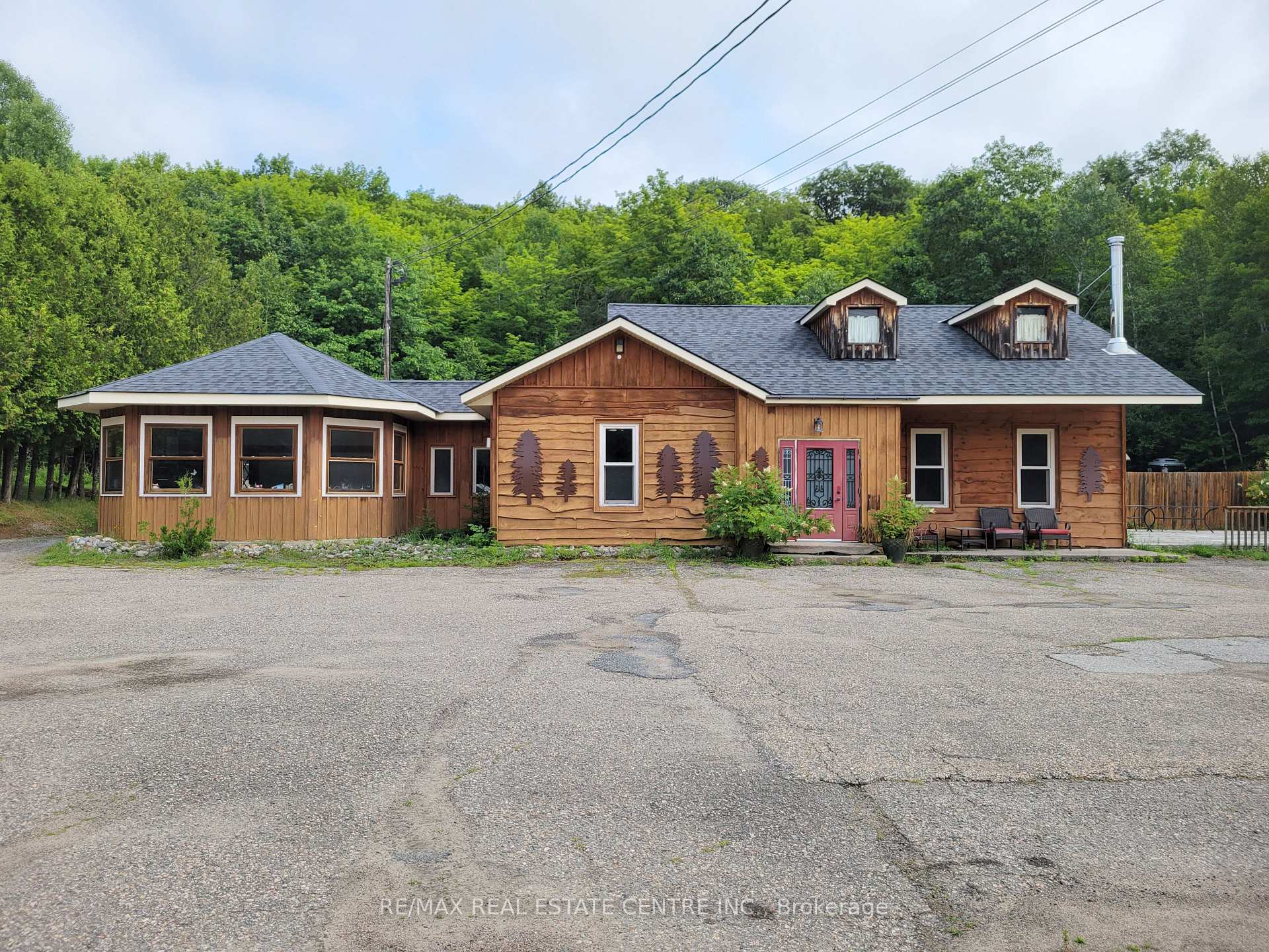 2803 Highway 60 Highway E, Lake of Bays, ON, exterior