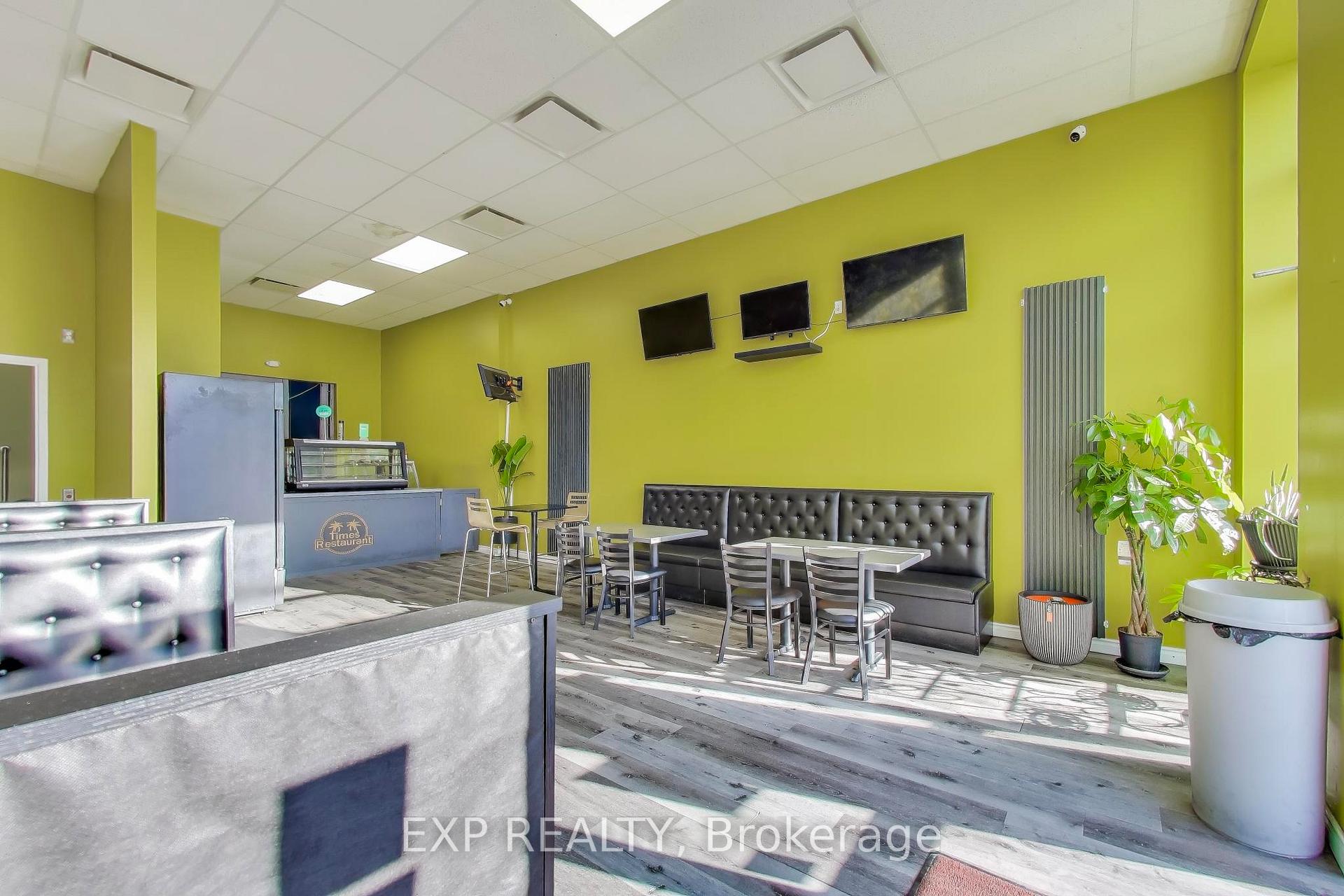 4A - 3220 Kingston Road, Toronto E08, ON, exterior