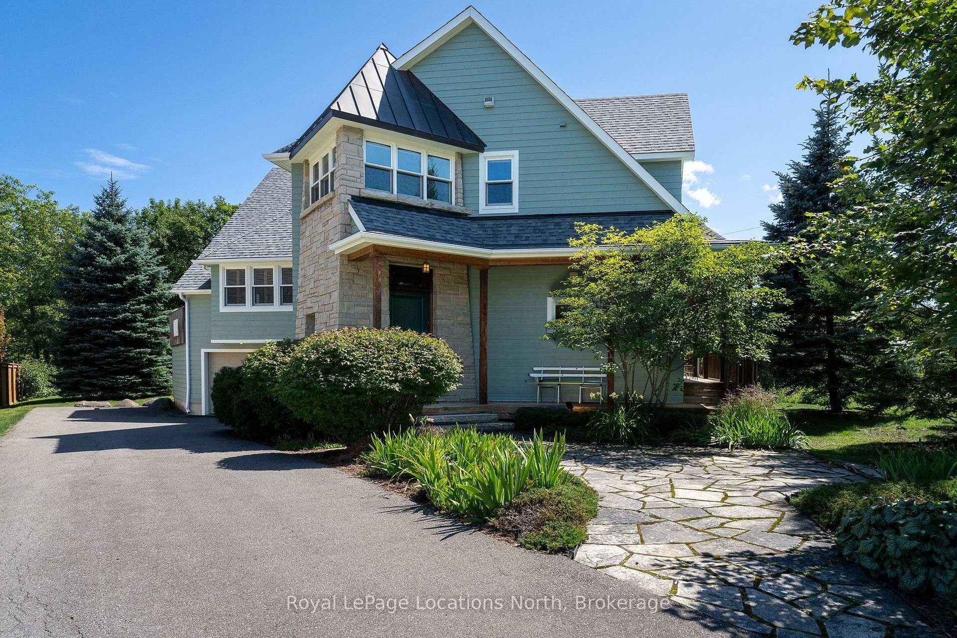 147 Alta Road, Blue Mountains, ON, exterior