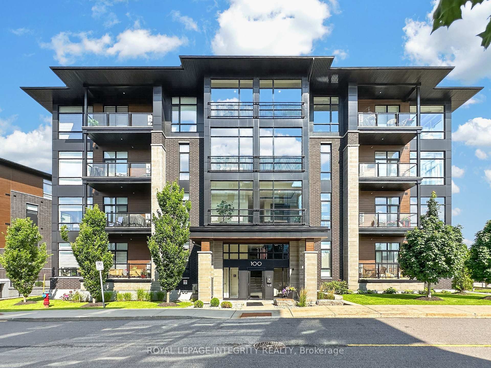 303 - 100 Cortile Private, Blossom Park - Airport and Area, ON, exterior